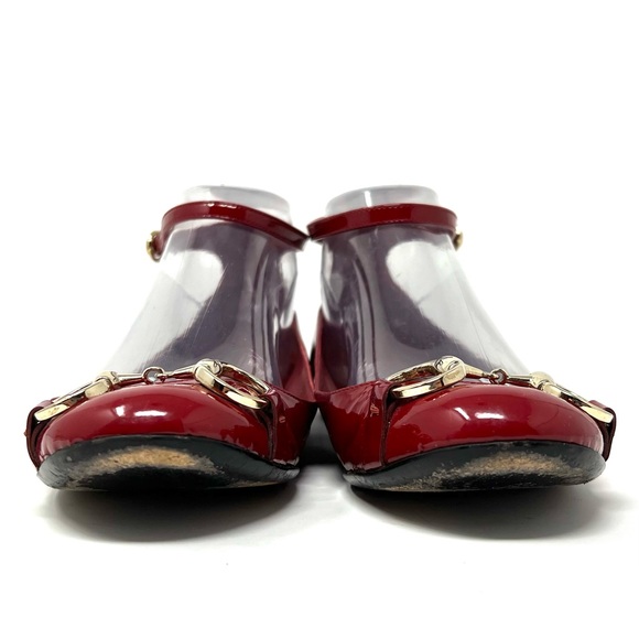 AUTHENTIC! Gucci Red Patent Leather Horsebit Ankle Strap Flats Size 6 - Picture 3 of 15